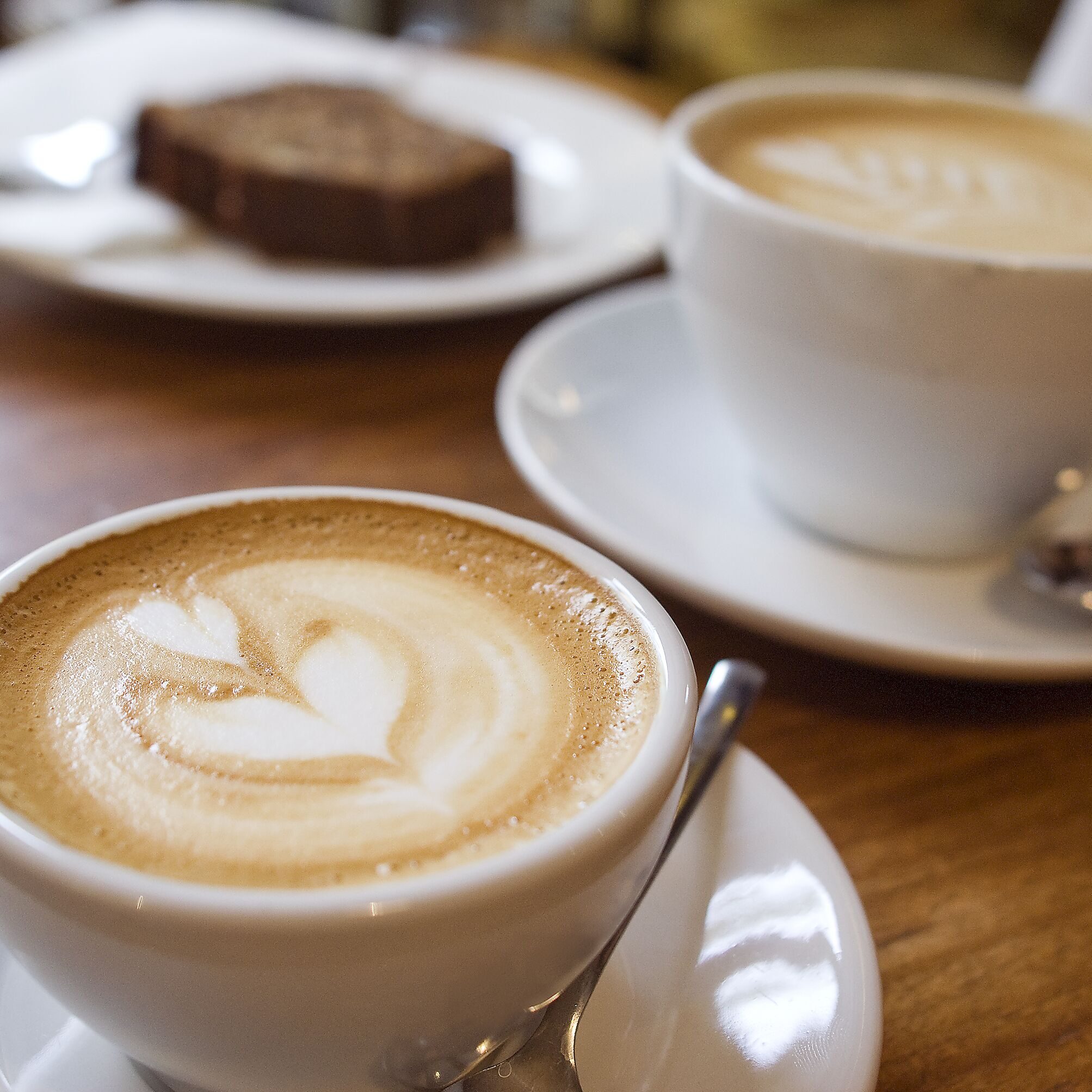 weboptimiert-Kaffee-Kuchen-scaled-aspect-ratio-1-1