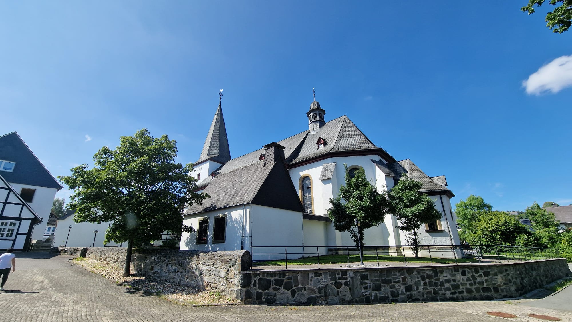 Kirche Altenbüren